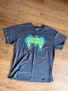T-SHIRT WWEAR AUTENTICA WWE THE ULTIMATE WRIOR MASK WRESTLING GRIGIO L - Foto 1 di 4