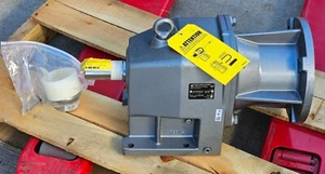 Nord Drivesystems Type SK 32 N210TC 1 1/2" Shaft CFX2482 5240 lb-in - 14.55:1 - Picture 1 of 9