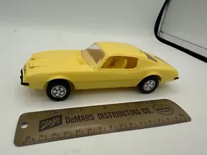 VINTAGE MPC 1974 YELLOW PONTIAC FIREBIRD FORMULA 400 DEALER PROMO CAR - Picture 1 of 14