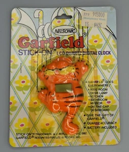 Vintage Garfield zum Aufkleben LCD Quarz Digitaluhr 1982 1980er Jahre Nelsonic Katze Kleben - Bild 1 von 9
