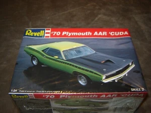 Revell #7601 Factory Sealed 1970 Plymouth AAR Cuda 1/24 Scale 1995 Model kit - Picture 1 of 7