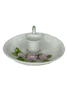 Plato de porcelana de hueso Stafford con mango de flores aplicadas y candelabro - Imagen 1 de 10