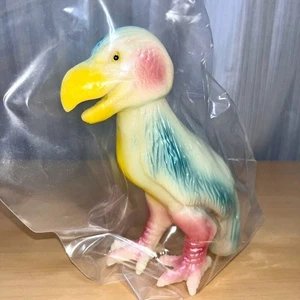 TARGET EARTH Hukkokudo Diatryma sofubi soft vinyl Figure Japan new - Picture 1 of 3