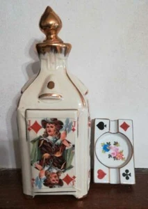 Bouteille porcelaine Vintage décor jeux de cartes + cendrier | Bon état - Picture 1 of 8