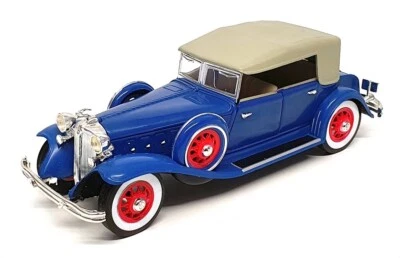 National Motor Museum Mint 1/32 Scale 32116 - 1932 Chrysler Lebaron - Blue - Image 1 of 4