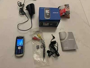 NOKIA 1800 MOBILE PHONE SILVER GREY & BLACK - BOXED - Zdjęcie 1 z 10