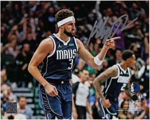 Klay Thompson Dallas Mavericks Signed 8" x 10" Shooting Celebration Photograph - Picture 1 of 1
