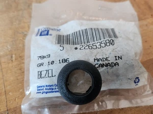 NUEVO OEM 96-98 BUICK SKYLARK 96-00 PONTIAC GRAND AM ESPEJO INTERRUPTOR BISEL 22653580 - Imagen 1 de 7