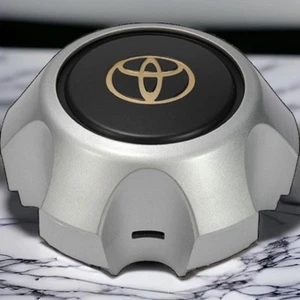 Toyota Genuine Medium-Term Wheel Center Cap Set Of 4 Land Cruiser 80 Series - Picture 1 of 6