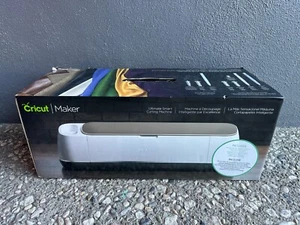 ꙮ Cricut Maker Champagne Ultimate Smart Cutting Machine Adaptive Tool System - Picture 1 of 4