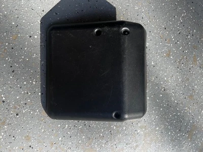 Tampa de motor limpador traseiro rígido de fábrica para Jeep Wrangler 1997-2002 - Imagem 1 de 3