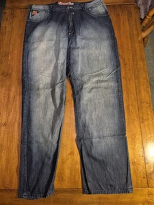 Y2K Akademiks Baggy Hip Hop Blue Denim Jeans Herren 42x32 bestickte Taschen - Bild 1 von 18