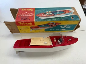 BOXED VINTAGE TRIANG 14" ELECTRIC SPREEDBOAT TOY - Picture 1 of 10