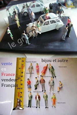 LOT 13 FIGURINES SPECTATEUR 1/43 diorama Figures figurilla статуэтка figuur  - Imagen 1 de 4