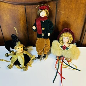 Vintage Lot 3 Porzellan Ornamente Hofnarr/Harlekin Kopf viktorianische Frau Skaterin - Bild 1 von 21
