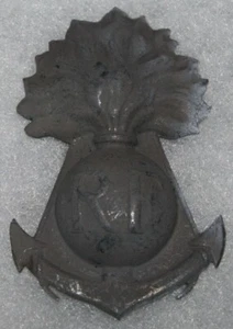 Insigne de casque Adrian infanterie coloniale modèle 15 1ere guerre - Picture 1 of 1