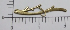 32093 4 Stck. Messing oxidiert Ast Verbinder Schmuck Fundstücke mit 2 Löchern ABVERKAUF - Bild 1 von 1