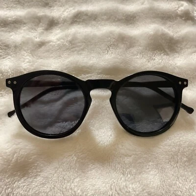 Gafas de sol polarizadas redondas ojo de gato negras para niñas para niños Foto 1 de 3