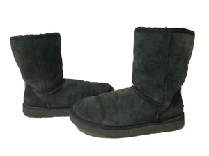 Bota corta clásica para mujer UGG Australia 5825 talla 10 negra EUR 41 UK 8,5.....T309 - Imagen 1 de 8