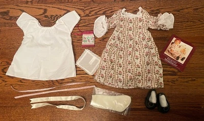 Vestido y accesorios American Girl - Felicity Merriman - Meet Rose Garden Foto 1 de 4