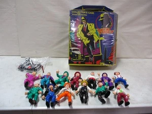 13 Playmates Dick Tracy Actionfiguren mit Sammlerkoffer - Bild 1 von 7