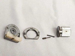 Ricambio macchina da cucire Chandler Mini Skipper: gruppo di regolazione - Foto 1 di 1