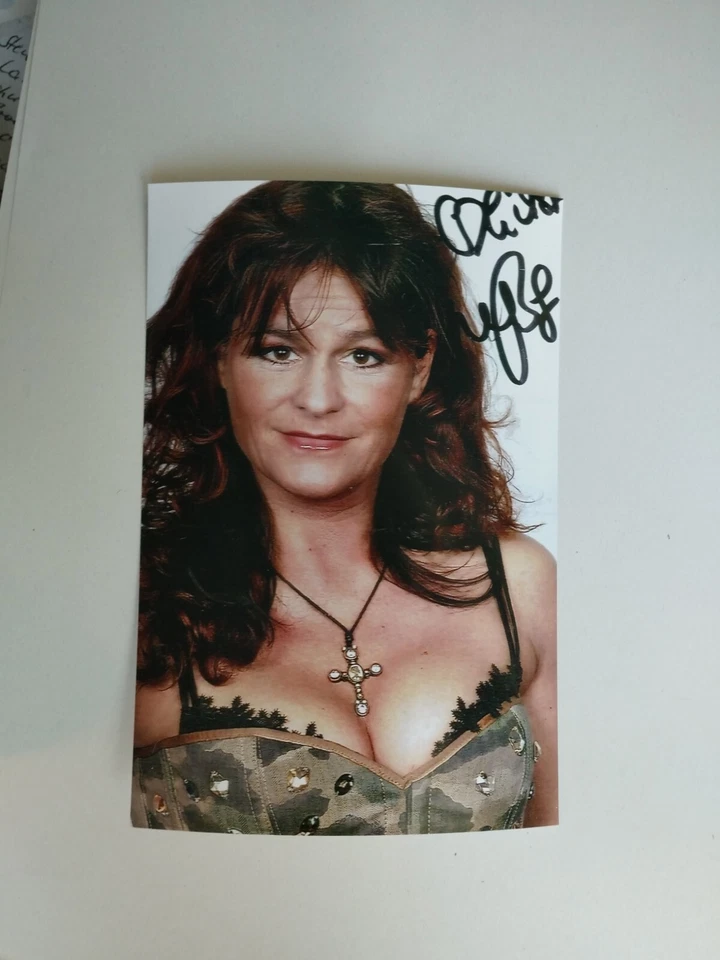 Andrea Berg:  Tolles Foto mit Autogramm..Schlager, Sängerin,Mosaik,Abenteuer.#4 - Bild 1 von 1