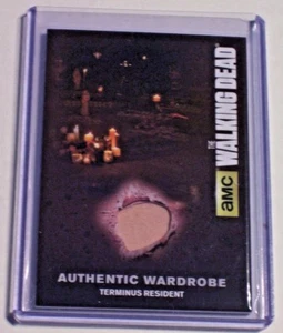 2016 The Walking Dead Wardrobe Relic Temporada 4 Terminus Resident M59 Memorabilia - Imagen 1 de 1