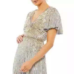 Mac Duggal Embellished V Neck Butterfly Sleeve Column Gown Platinum Size 18 NWT - Picture 1 of 12