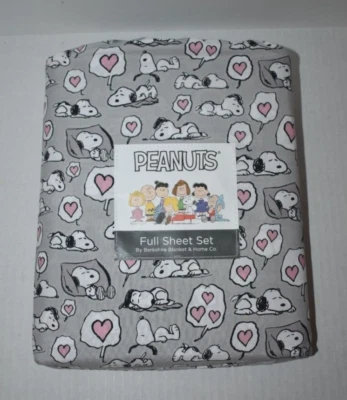 Peanuts Gray Snoopy Dreaming of Hearts Valentine Pattern Full Size Sheet Set - Image 1 of 3