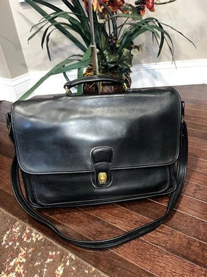 MALETÍN VINTAGE COACH METROPOLITAN (ESTILO 5180), CUERO NEGRO Bloqueo giratorio Foto 1 de 4