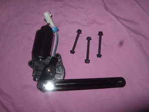 93 - 97 Firebird Passenger Headlight Motor Actuator RH #1533 - Picture 1 of 3