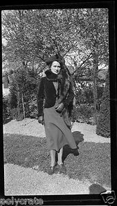 Portrait femme chapeau et étole de fourrure - négatif photo ancien an. 1940 - Picture 1 of 1