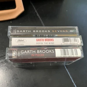 Lot Of 3 Garth Brooks Ropin' Wind, Sevens, In Pieces Cassette Tapes - Picture 1 of 2