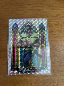 2020 PANINI MOSAIC RUSSELL WILSON STAINED GLASS MOSAIC SEATTLE SEAHAWKS TM2 - Picture 1 of 2
