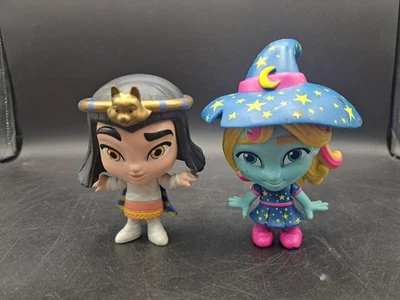 Lote de dos (2) figuras Hasbro Netflix: Super Monsters: Cleo y Kayta (4") Foto 1 de 4