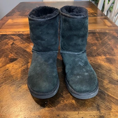 UGG Australia Classic Short Suede Sheepskin Boots Black Women's Size 6 - Image 1 of 4