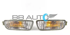 NEW LOWER FRONT BUMPER PARK SIGNAL LIGHTS SET w/ BULBS FOR 01-04 TOYOTA TACOMA - Picture 1 of 2