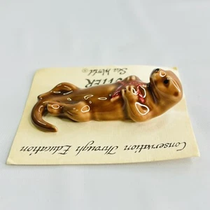 Vtg Sea World Otter Figurine on Original Paper Conservation Through Education - Picture 1 of 4