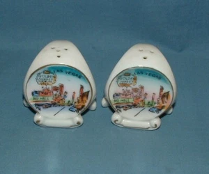 VINTAGE NEVADA SOUVENIR PEPITA DORATA SALE E PEPE SHAKER - GIAPPONE - USATO - Foto 1 di 4