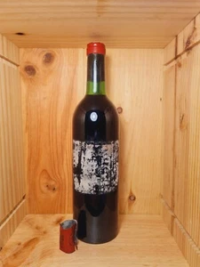 1982 Chateau Lafite Rothschild Pauillac Premier Grand Cru Classé 750ml - Bild 1 von 24