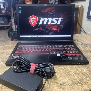 MSI GS63 7RD Stealth 15,6" Gaming Laptop, i7 7700HQ, GTX 1050, 16GB RAM, 1TB - Bild 1 von 14