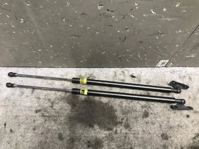 TOYOTA Prius Alpha 2011 Tail Gate Damper 6894547020 6894647010 [PA59223969] - Изображение 1 из 3