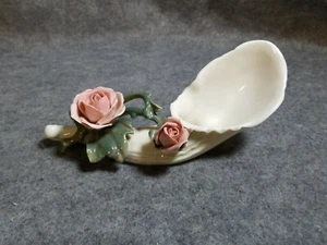 Vintage Karl Ens Volkstedt Roses Cornucopia, Germania - Foto 1 di 6