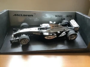 Minichamps McLaren Mercedes MP4-18 Testcar 2003 David Coulthard pressofuso 1:18 - Foto 1 di 10