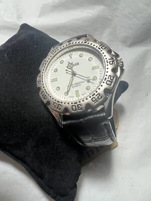 Reloj Visage, Cara Blanca Super Luminoso, Giratorio, Resistente al Agua Japón, Damas Foto 1 de 4