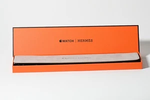 Bracelet cuir HERMÈS Apple Watch 38 mm double tour - Bleu/Blanc jamais utilisé avec boite - Photo 1 sur 14