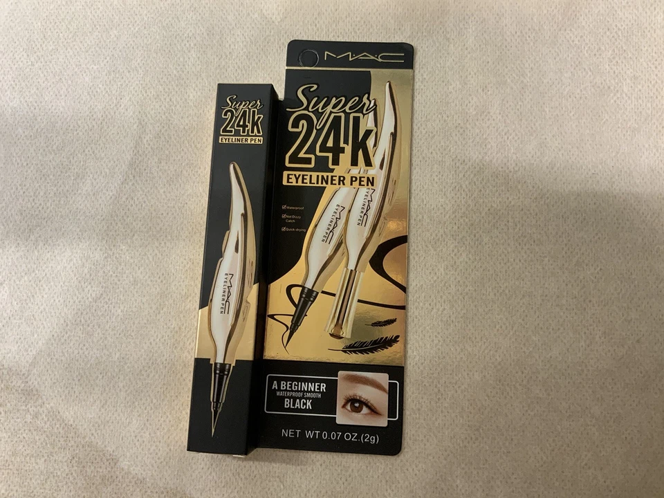 MAC  24-Hour Eyeliner Pen Wasserfest schwarz schnelltrockend - Bild 1 von 3