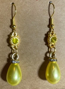 Conector de cristal amarillo chapado en oro hecho a mano con pendientes de cuentas de bola amarilla - Imagen 1 de 1