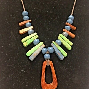Vtg Handmade Painted Wooden Bead Drawstring Statement Necklace Green Blue - Picture 1 of 6